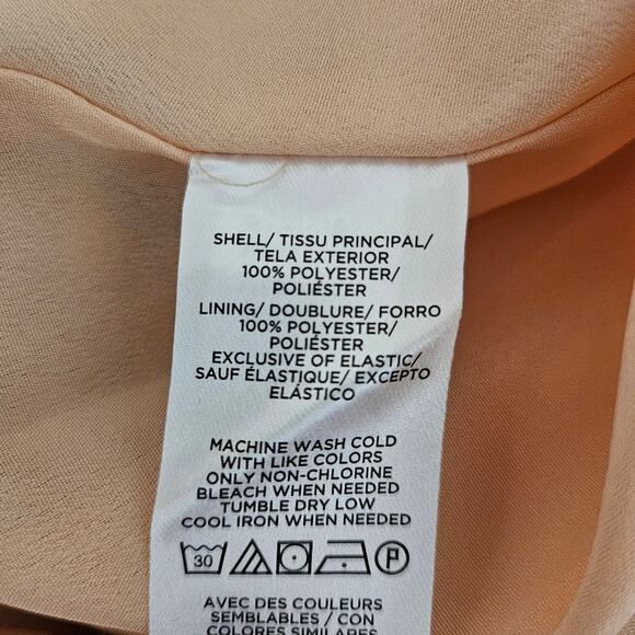 ⚡️SALE! LOFT Floral Ruffle Wrap Dress NWT - Picture 9 of 9